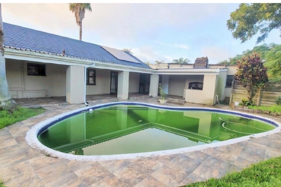 2 Bedroom Property for Sale in Beacon Bay Eastern Cape